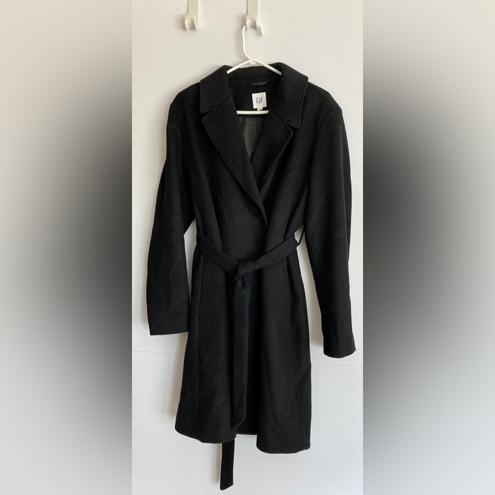 NWOT GAP LARGE Black Wool Blend Over Coat Belt Long Full Length Snaps Lined
